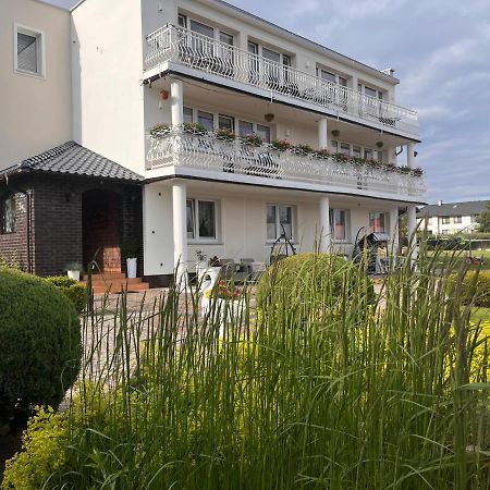 Villa Marlena Ustronie Morskie Bagian luar foto