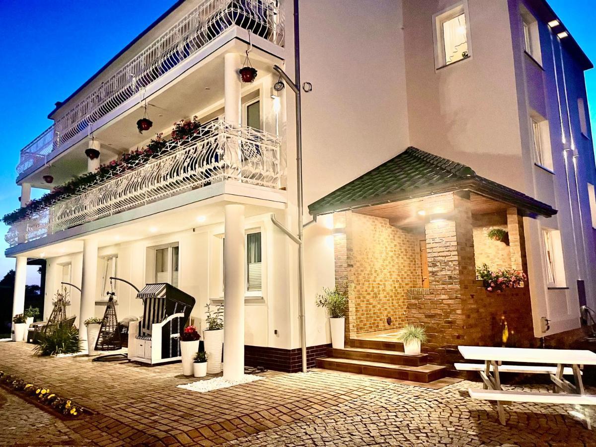 Villa Marlena Ustronie Morskie Bagian luar foto